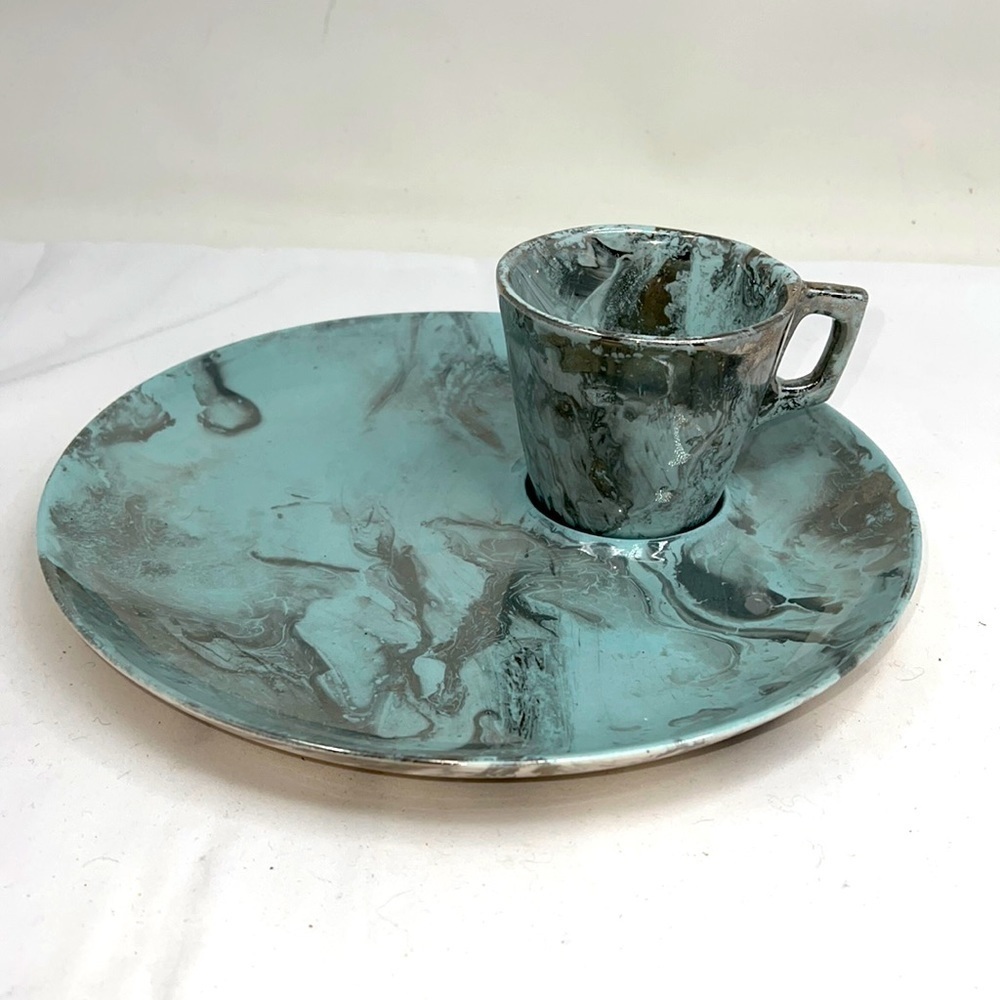 Sascha Brastoff Surf Ballet (Turquoise Platinum) Dinner Plate w/Coffee Tea Cup